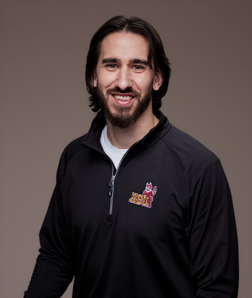 Casual Headshot of Freddie DeYong