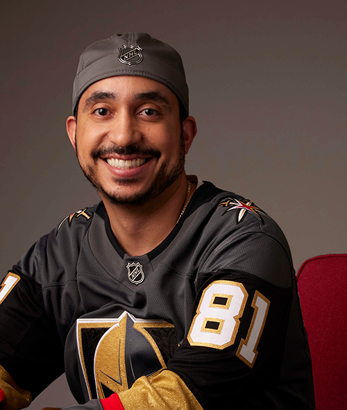 Casual Headshot of Nick Parsies